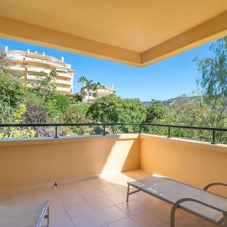 Elveria Hills Excellent Views Apartment Marbella